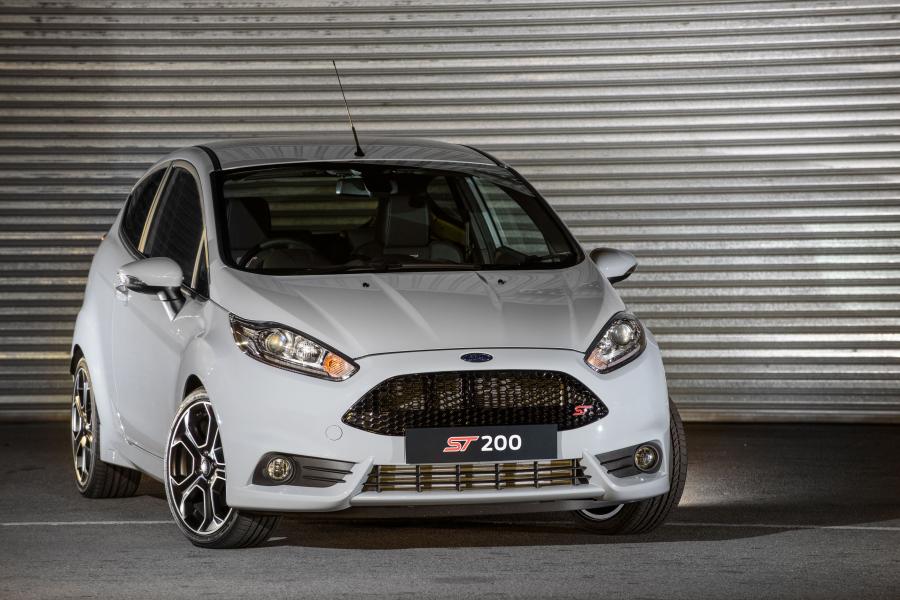  Ford Fiesta ST200 2017 года  (ZA) (фото 40 из 40)